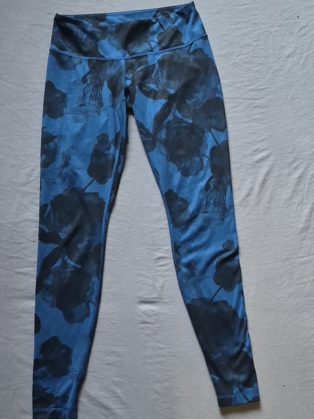 Lululemon  Leggings Size 8